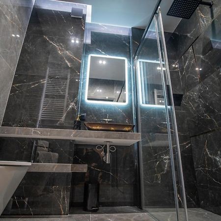 Apartament W Cieplicach Comfort เยเลเนียกูรา ภายนอก รูปภาพ